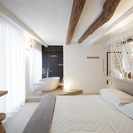 Life Class Apartment Riomaggiore